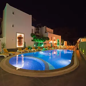 4* Hotel Bleu Nuit